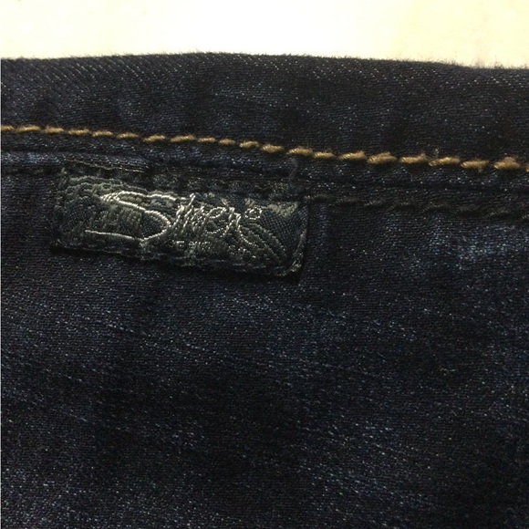 SILVER WOMENS SUKI JEGGINGS DARK WASH LOW RISE JEANS 28x31 ACTUAL 30x 30 1/2 - Picture 6 of 11